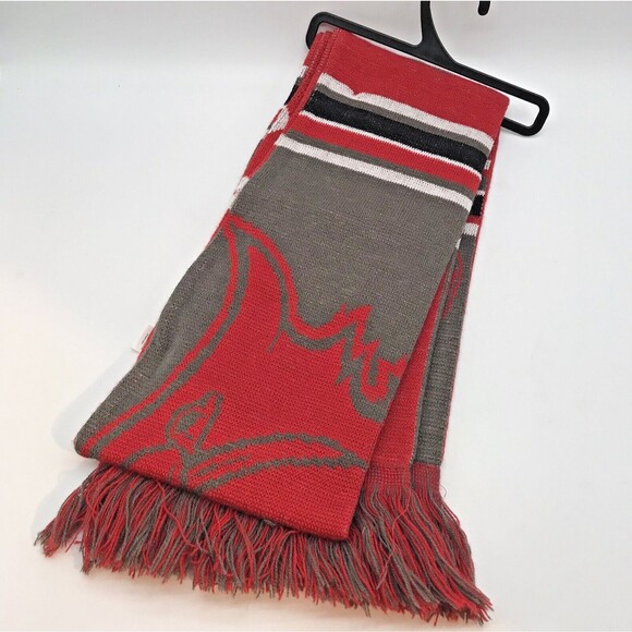 NWT Tampa Bay Buccaneers NFL Team Unisex Red Pewter Logo Knit Scarf Collectible - Picture 2 of 10